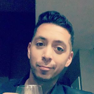 Meet your Posher, Caesar